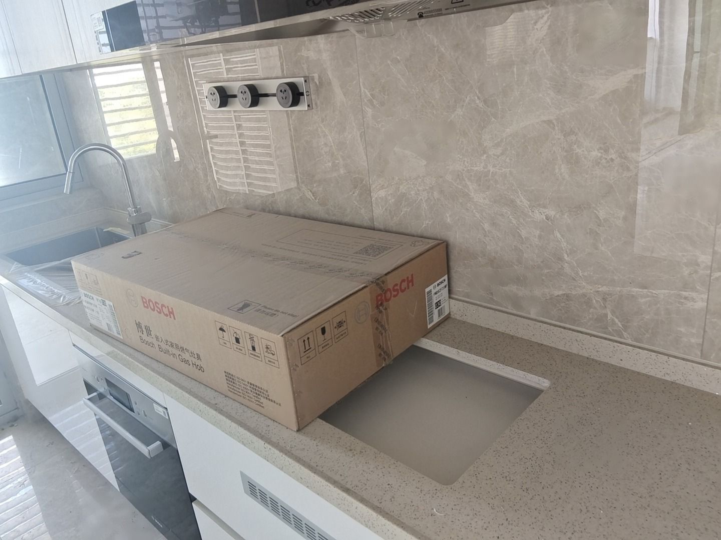 世茂深港國際中心-3室1廳-可短租