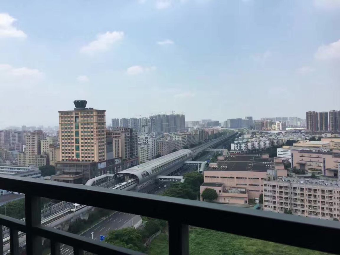 鳳城花園(一期)1室1廳出租租金1500元/月