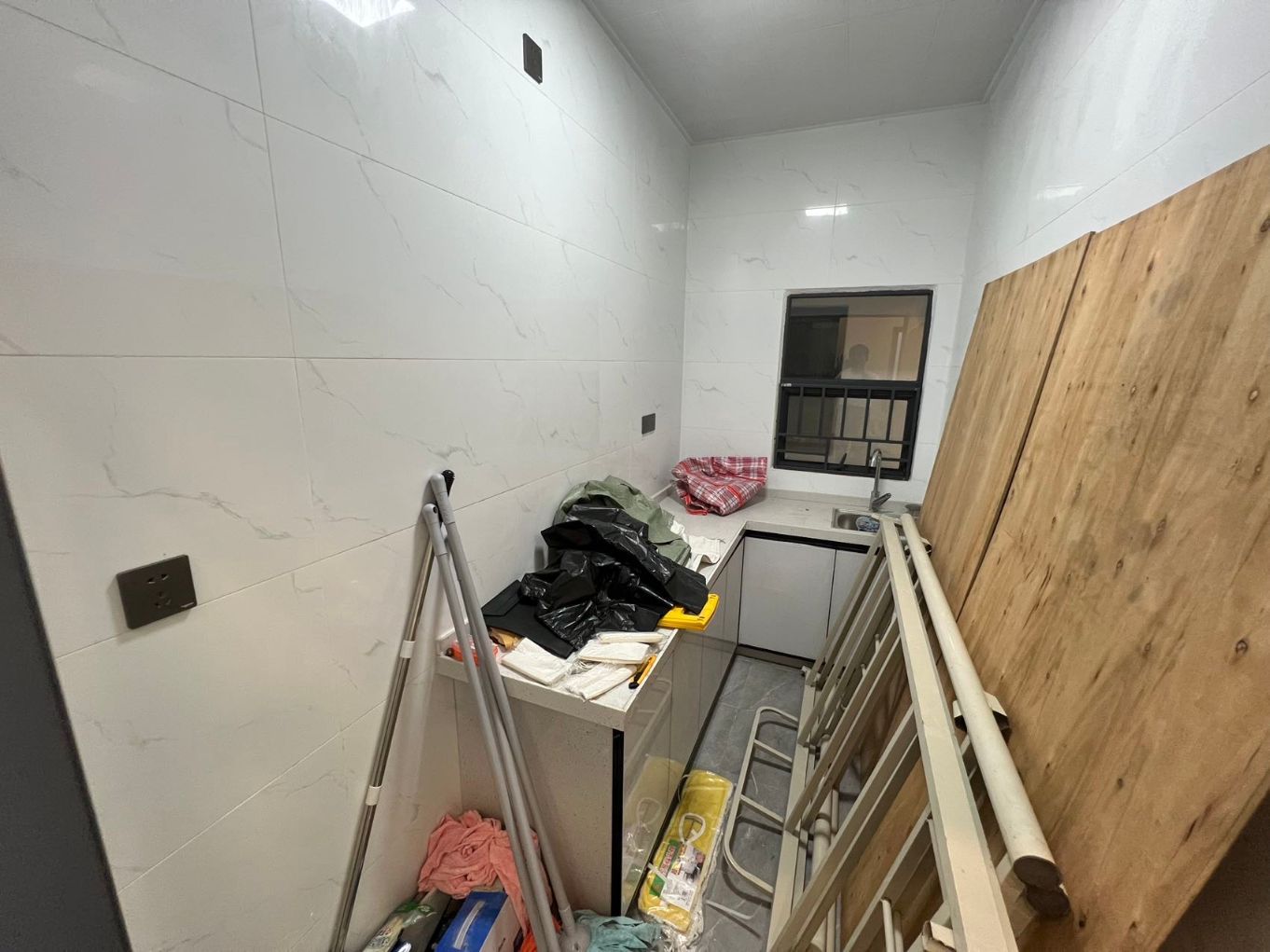 恒基花園3室2廳出租租金2300元/月