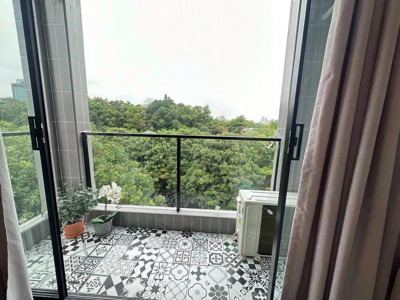 流塘荔景小區(qū)1室0廳出租租金1480元/月