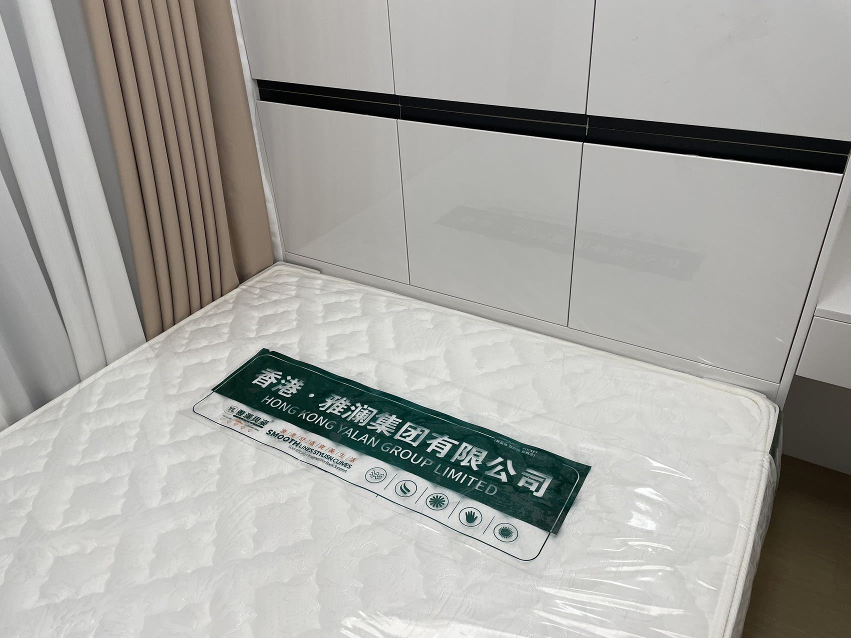珠光花半里1室0廳出租租金988元/月