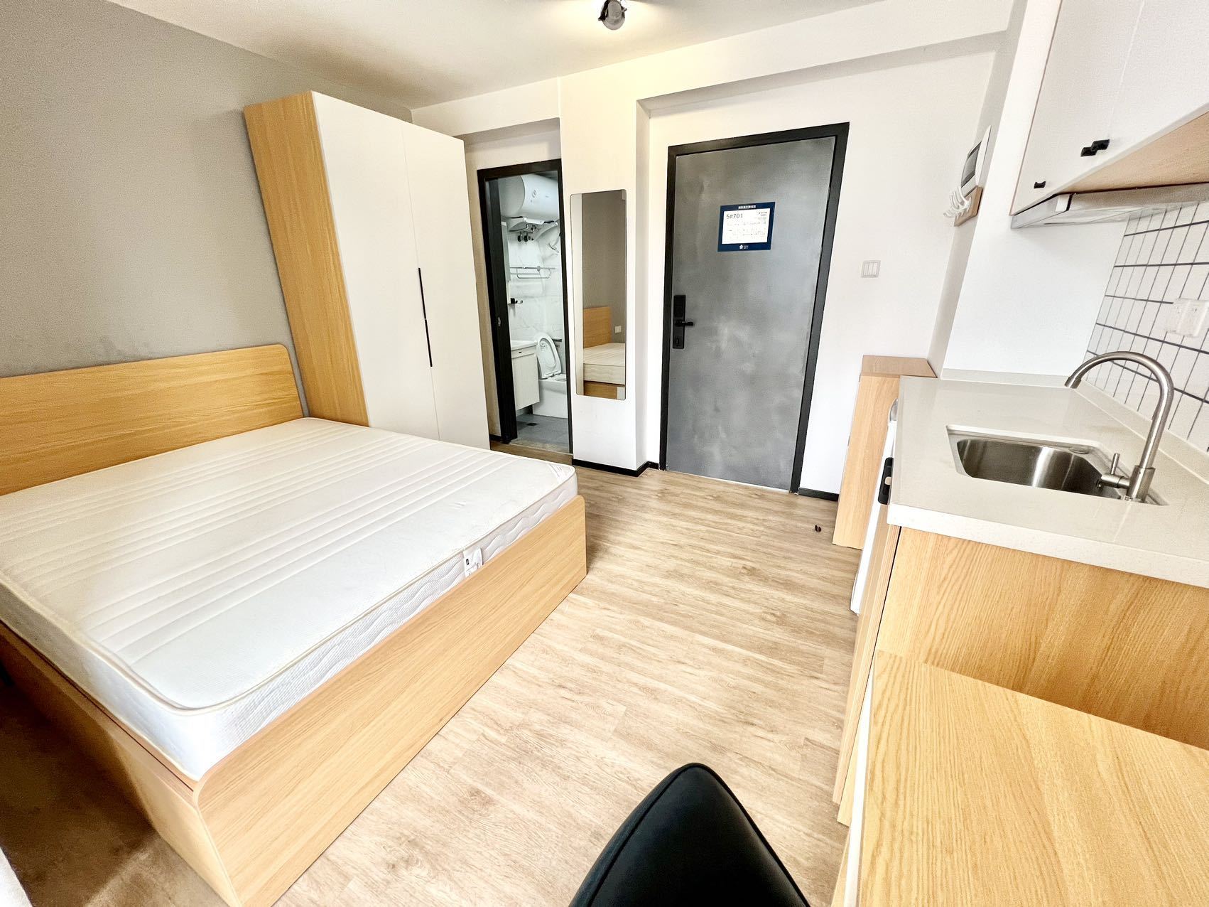 美荔園1室0廳出租租金3580元/月
