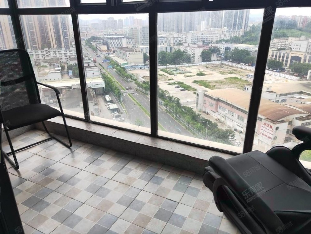 中糧云景國際3室2廳主臥出租租金4350元/月
