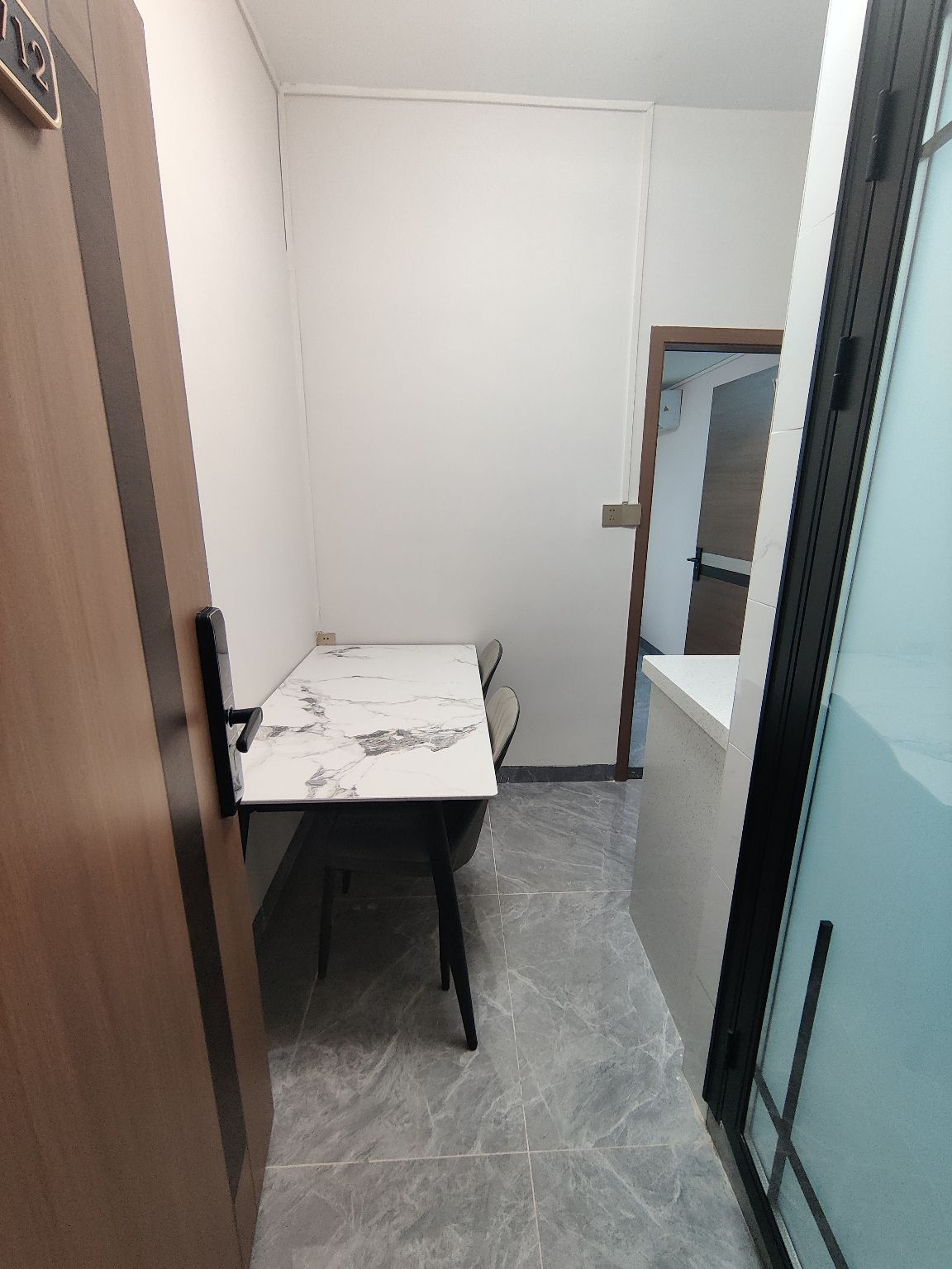 橫嶺新村1室1廳出租租金1000元/月