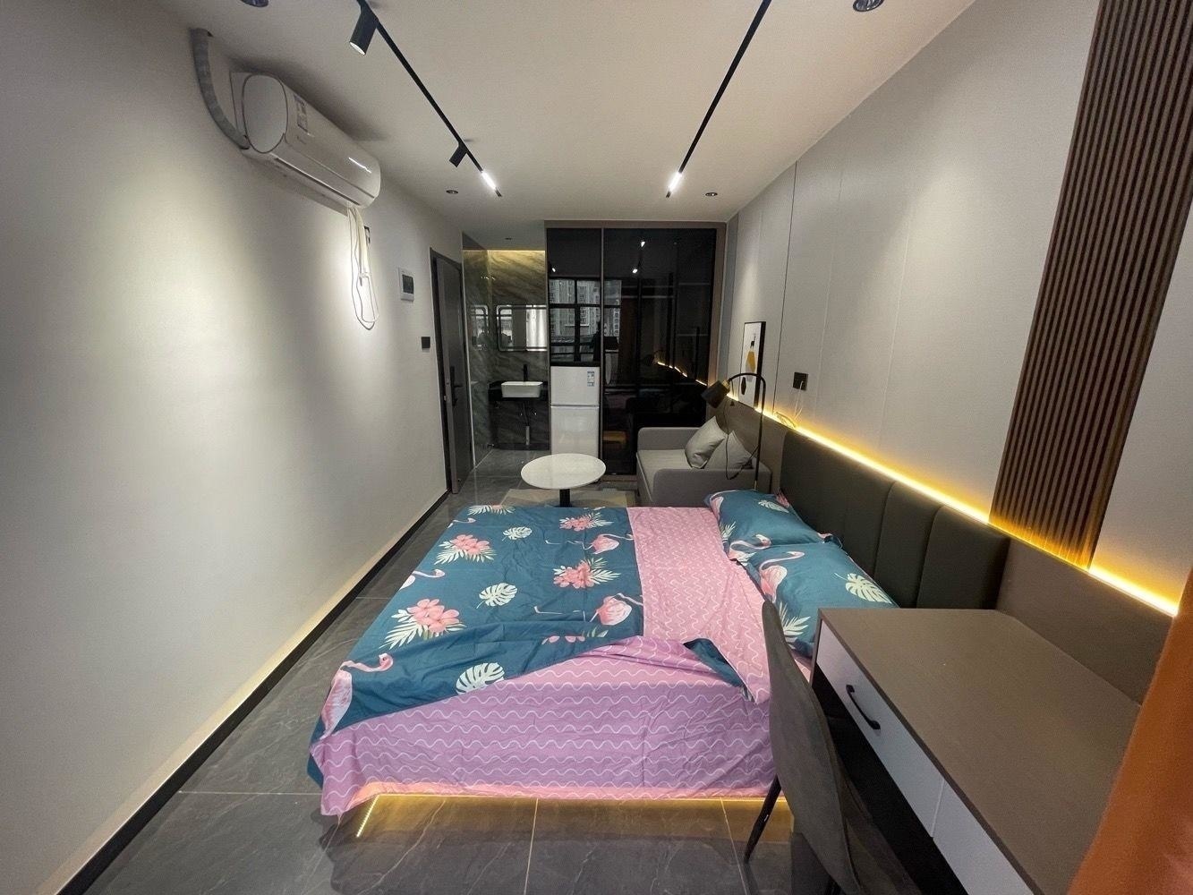 麻布新村1室0廳出租租金2300元/月