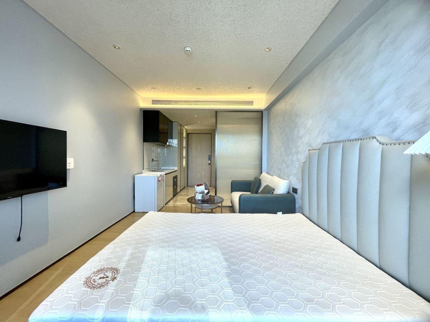 樓村新村1室0廳出租租金800元/月